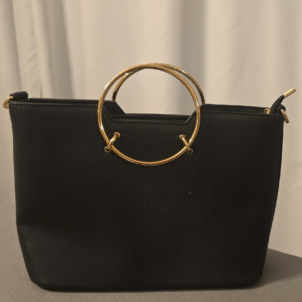 Elegant Black Handbag with Gold Accents
